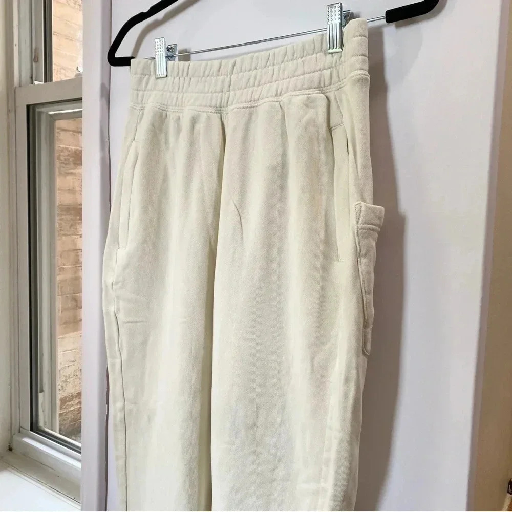 New Free People June Bug Sweatpants Joggers FP Movement Cream Small - Picture 4 of 12